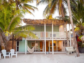 Utopia Guesthouse & Yoga Studio beachfront home